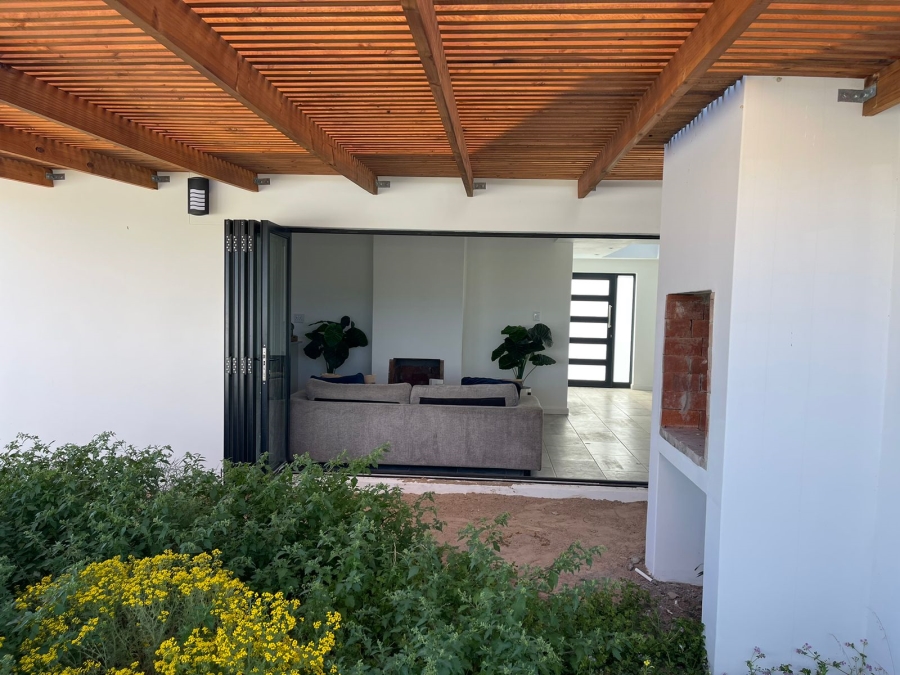 3 Bedroom Property for Sale in Shelley Point Western Cape